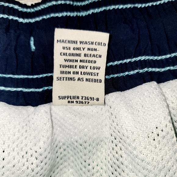 ST. JOHN'S BAY MEN 2XL SWIM TRUNKS SUMMER SHORTS CASUAL SUMMER BEACH SHORT - Picture 11 of 11